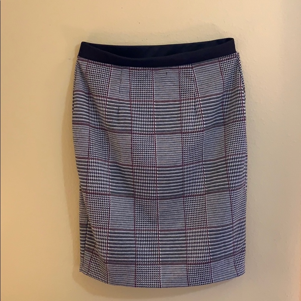 Forever 21 Plaid Pencil Skirt